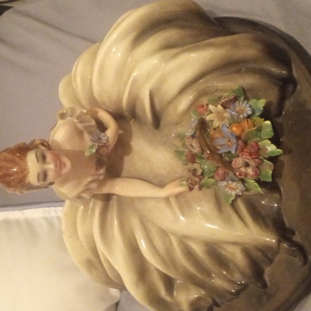 Porcelain lady